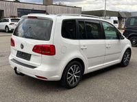 Gebraucht VW Touran Highline 140 PS (102 kW) 2010 Weiß Van / Kleinbus