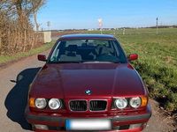 Gebraucht BMW 518 116 PS (85 kW) 1995 Rot Limousine