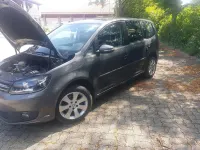 Gebraucht VW Touran Trendline 105 PS (77 kW) 2013 Grau Van / Kleinbus