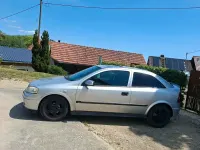 Gebraucht Opel Astra 100 PS (73 kW) 1999 Silber Limousine