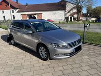 Gebraucht VW Passat Comfortline 150 PS (110 kW) 2018 Grau Kombi