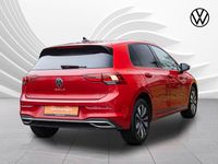Gebraucht VW Golf VIII Move 131 PS (96 kW) 2023 Rot (kings red metallic) Limousine