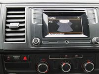 Gebraucht VW Transporter 84 PS (61 kW) 2015 Candyweiß Van