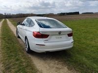 Second-hand BMW 320 Advantage 184 CP (135 kW) 2017 Alb Berlinǎ