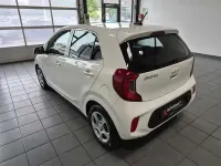 Używany Kia Picanto Edition 7 84 KM (61 kW) 2023 Biały Hatchback