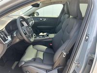 Gebraucht Volvo V60 Plus 349 PS (256 kW) 2025 Vapour grey Kombi