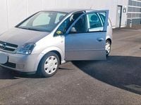 Używany Opel Meriva 100 KM (73 kW) 2005 Srebrny Minivan