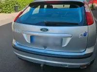 Gebraucht Ford Focus 100 PS (73 kW) 2007 Grau Kleinwagen