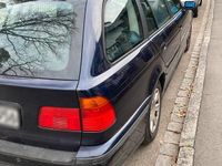 Gebraucht BMW 520 150 PS (110 kW) 1999 Blau Kombi