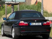 Gebraucht BMW 330 Cabriolet Performance 231 PS (169 kW) 2000 Schwarz Cabrio