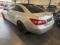 Gebraucht Mercedes E250 204 PS (150 kW) 2009 Silber Coupé