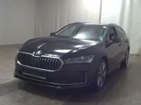 Gebraucht Skoda Superb Selection 193 PS (141 kW) 2024 Ebony schwarz metallic Kombi