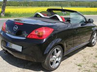 Gebraucht Opel Tigra 125 PS (91 kW) 2004 Schwarz metallic Cabrio