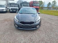 Usata Kia Ceed 90 CV (66 kW) 2013 Grigio Utilitaria