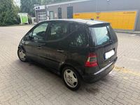 Gebraucht Mercedes A190 Elegance 125 PS (91 kW) 2001 Schwarz Van / Kleinbus