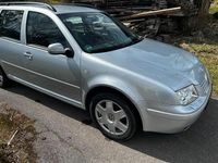 Gebraucht VW Bora Highline 115 PS (84 kW) 2001 Grau Kombi