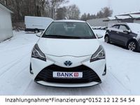 Gebraucht Toyota Yaris Hybrid Team 75 PS (55 kW) 2018 Weiß Limousine