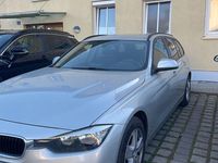 Gebraucht BMW 318 150 PS (110 kW) 2016 Grau Limousine