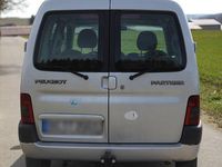 Gebraucht Peugeot Partner 90 PS (66 kW) 2001 Silber Van / Kleinbus
