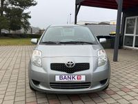 Gebraucht Toyota Yaris 87 PS (63 kW) 2006 Silber Limousine