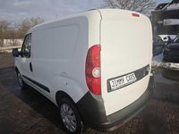 Gebraucht Opel Combo 95 PS (69 kW) 2015 Weiß Van / Kleinbus