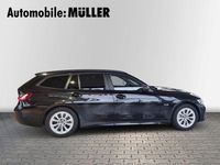Gebraucht BMW 330e Advantage 184 PS (135 kW) 2022 Schwarz Kombi