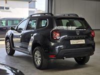 Gebraucht Dacia Duster Comfort 131 PS (96 kW) 2023 Grau comete SUV