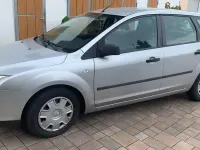 Gebraucht Ford Focus Trend 116 PS (85 kW) 2005 Silber Kombi