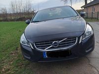 Gebraucht Volvo V60 Kinetic 150 PS (110 kW) 2011 Schwarz Kombi