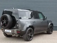 Gebraucht Land Rover Defender Carpathian Edition 525 PS (386 kW) 2023 Grau SUV