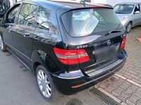 gebraucht Mercedes B200 Automatik