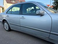 Gebraucht Mercedes E240 2000 Silber Limousine