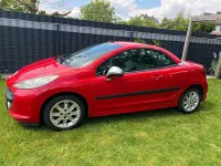 Gebraucht Peugeot 207 CC 109 PS (80 kW) 2008 Rot Cabrio