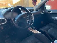 Gebraucht Peugeot 206 55 PS (40 kW) 2002 Gold Kleinwagen