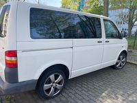 Second-hand VW Caravelle 102 CP (75 kW) 2007 Alb Van