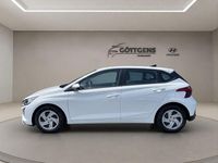 Gebraucht Hyundai i20 Select 101 PS (74 kW) 2025 Atlas white Kleinwagen