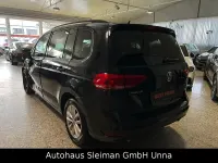 Gebraucht VW Touran Comfortline 150 PS (110 kW) 2015 Schwarz Van / Kleinbus