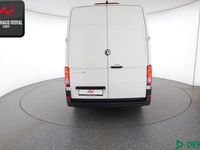 Gebraucht VW Crafter 140 PS (102 kW) 2020 Candyweiß Van