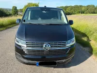 Używany VW Multivan 150 KM (110 kW) 2022 Czarny Minivan