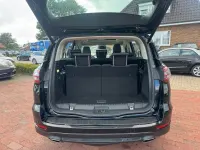 Gebraucht Ford S-MAX Titanium 179 PS (131 kW) 2017 Schwarz Van / Kleinbus
