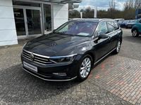 Gebraucht VW Passat Elegance 239 PS (175 kW) 2020 Mangangrau metallic Kombi
