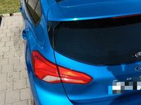 Gebraucht Ford Focus ST-Line 125 PS (91 kW) 2018 Blau Limousine