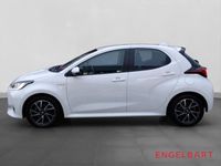 Gebraucht Toyota Yaris Hybrid Team 116 PS (85 kW) 2021 Weiss Kleinwagen