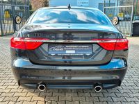 Gebraucht Jaguar XF Portfolio 300 PS (220 kW) 2019 Carpathian grey (metallic) Limousine