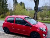Usata Renault Twingo 75 CV (55 kW) 2011 Rosso Utilitaria