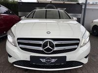 Gebraucht Mercedes A180 Edition 109 PS (80 kW) 2012 Weiß Limousine