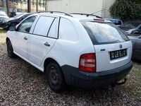 Gebraucht Skoda Roomster 64 PS (47 kW) 2006 Weiß Van / Kleinbus