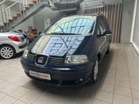 Gebraucht Seat Alhambra Reference 140 PS (102 kW) 2009 Blau Van / Kleinbus