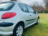 gebraucht Peugeot 206 - TÜV 2025 // Service Neu