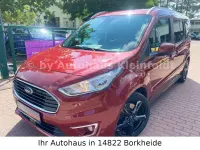 Gebraucht Ford Grand Tourneo Connect Titanium 120 PS (88 kW) 2019 Rot Van / Kleinbus